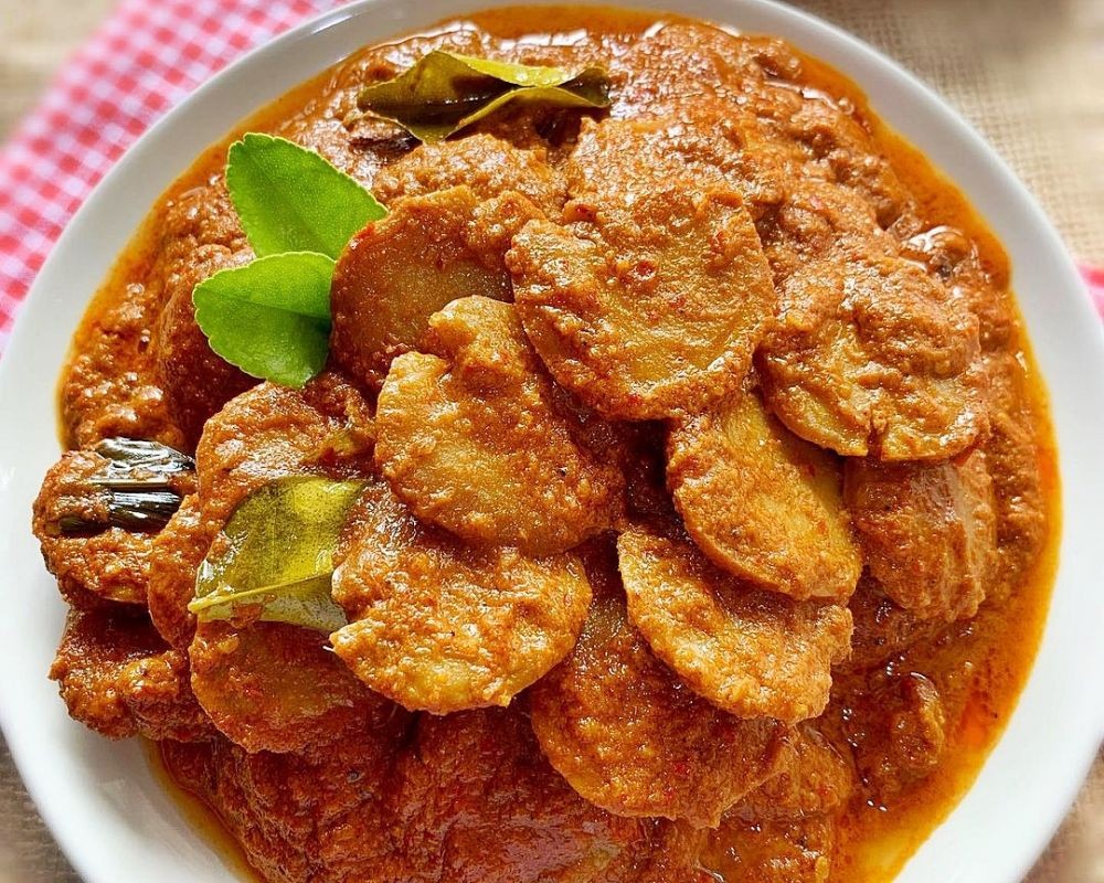 Rendang Jengkol: Perpaduan Pedas dan Gurih yang Menggoda Selera