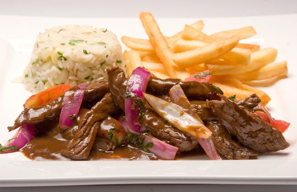 Lomo Saltado: Hidangan Khas Peru yang Menggugah Selera