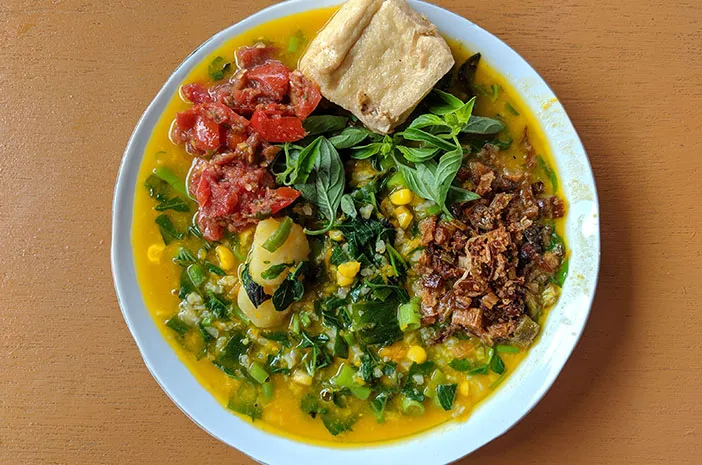 Bubur Manado: Hidangan Lezat dengan Rasa Khas dari Sulawesi Utara